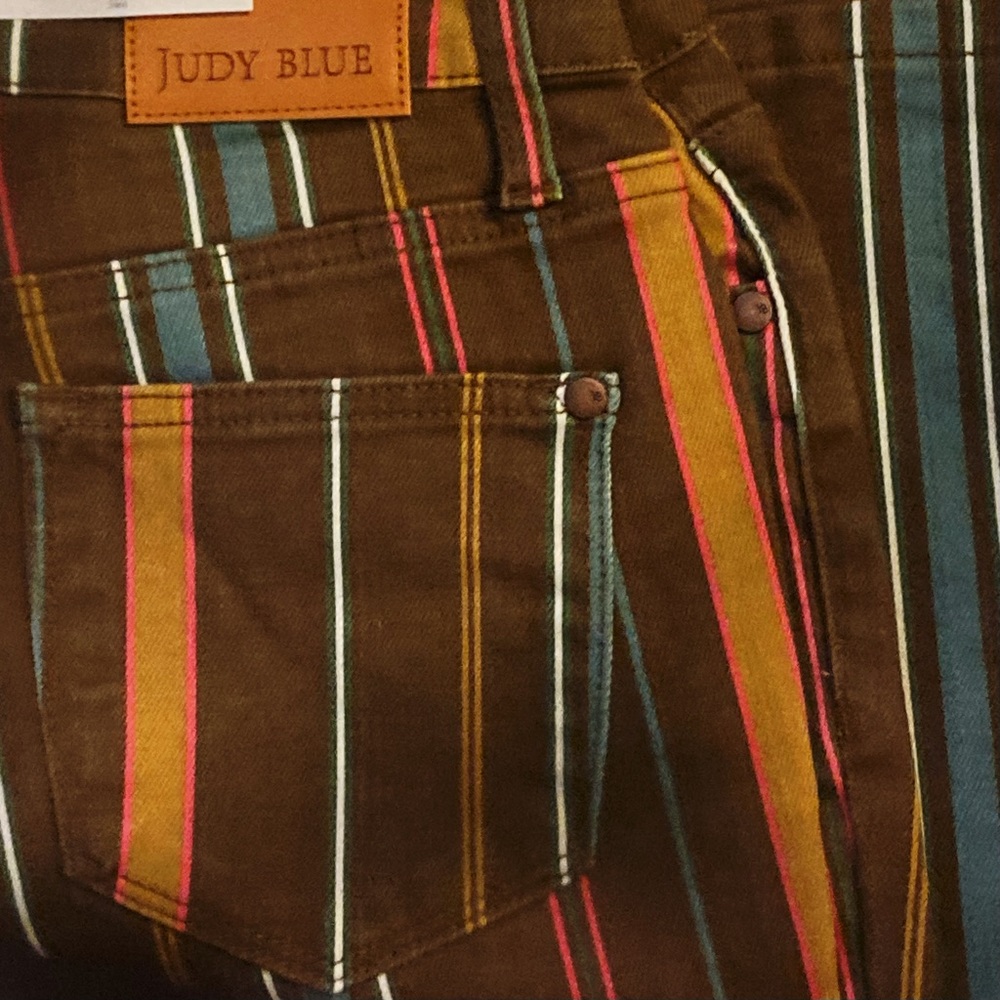 Judy Blue Brown Multi-Stripe Flare Jeans, Size 14 - Picture 9 of 9